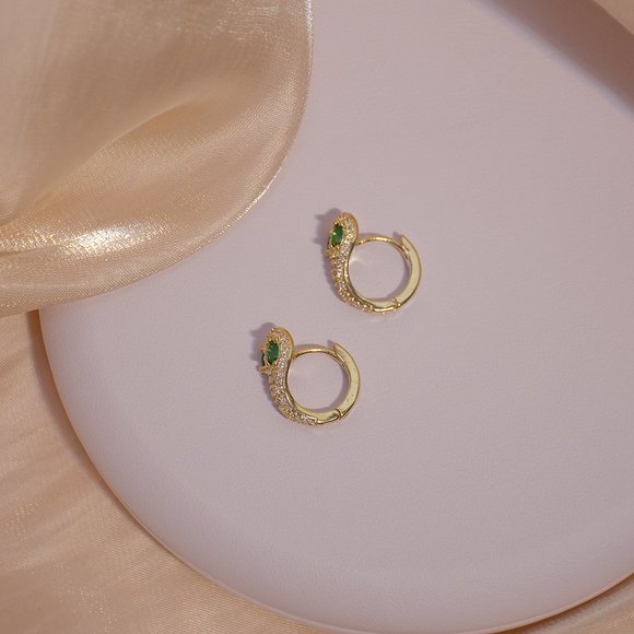 NEW 14K Gold Plated Emerald Snake Hoop Earrings - Picture 5 of 10